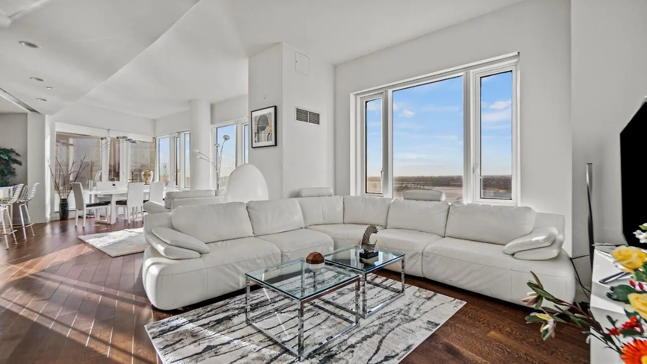 Luxurious 4 Bedroom Penthouse In Nyc New York