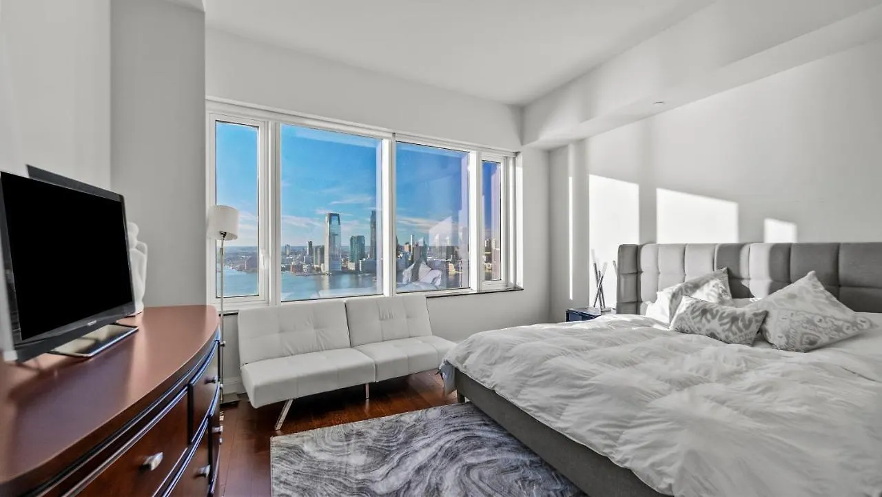 Luxurious 4 Bedroom Penthouse In Nyc New York