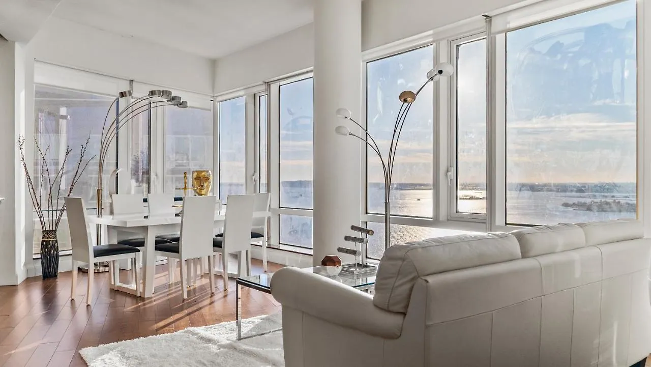 Luxurious 4 Bedroom Penthouse In Nyc New York 0*,